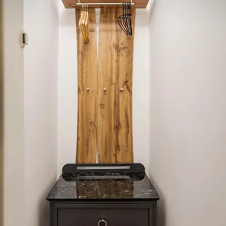 Cooper And Wood Elegance Orizont Galleries Apartamento