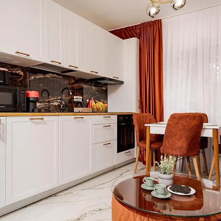 Cooper And Wood Elegance Orizont Galleries 布加勒斯特