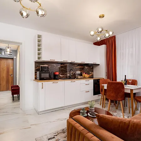 Cooper And Wood Elegance Orizont Galleries * Bukarest