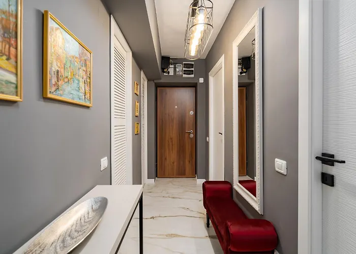 Cooper And Wood Elegance Orizont Galleries * 부쿠레슈티